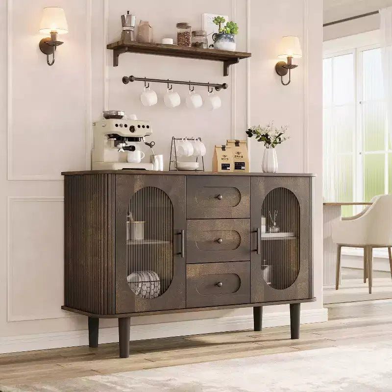 Aparador buffet de 47" con puertas de cristal estriado y 3 cajones, aparador de mediados de siglo con estantes ajustables para cocina, comedor
