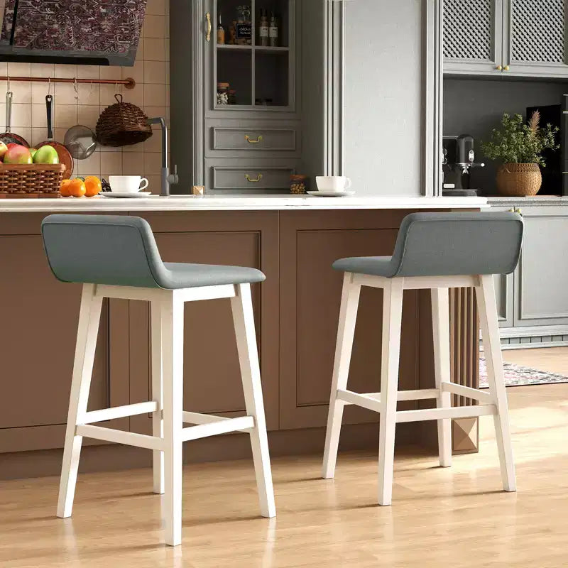 29 taburetes tapizados con respaldo bajo, reposapiés y patas de madera para isla de cocina