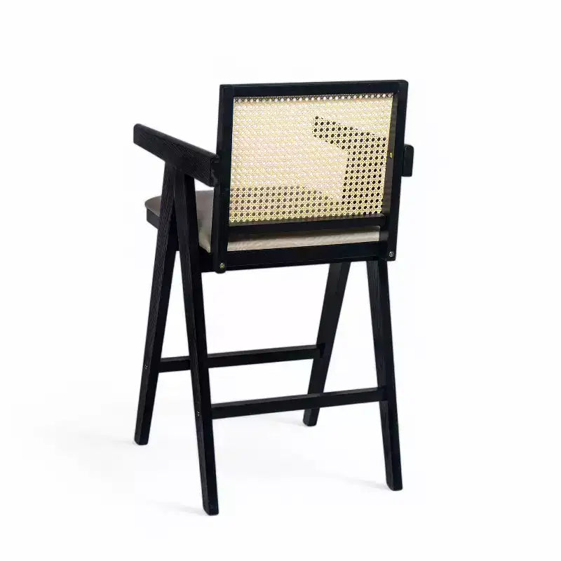 Juego de 2 taburetes de bar de madera maciza a la altura de la encimera para comedores, sillones para isla de cocina con acabado natural y respaldo de ratán