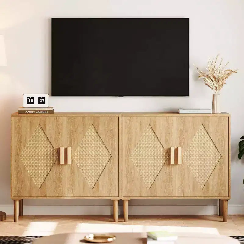 Aparador de madera natural con puertas de ratán y estantes ajustables, unidad de almacenamiento independiente para la sala de estar, la entrada y la decoración del comedor