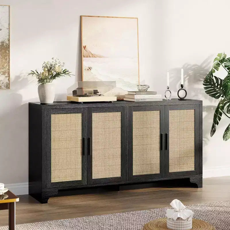 Aparador de ratán natural de 4 puertas, aparador de almacenamiento de estilo rústico con patas de madera para cocina, comedor o recibidor, 155.9 cm (largo) x 39.8 cm (profundidad)