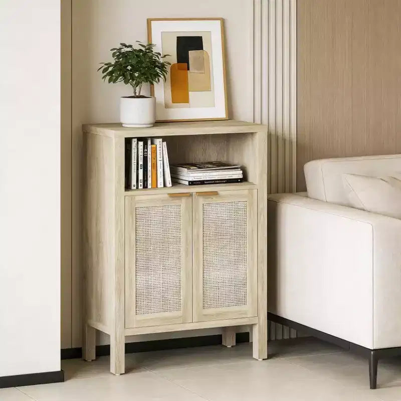 Mueble esquinero de café de estilo nórdico natural con estante abierto y puertas de ratán, aparador tipo bufé para comedor